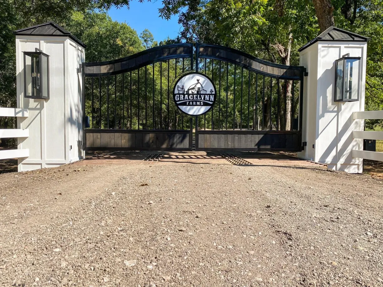 Gracelynn Farms Custom Gate